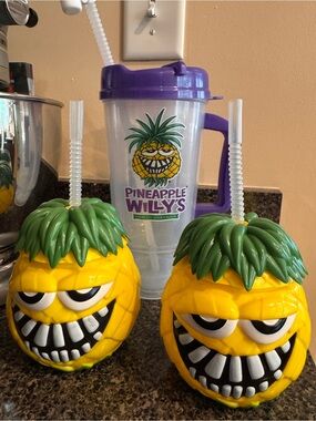 Pineapple Willy’s cups set (1 large tumbler, 2 kids cups)